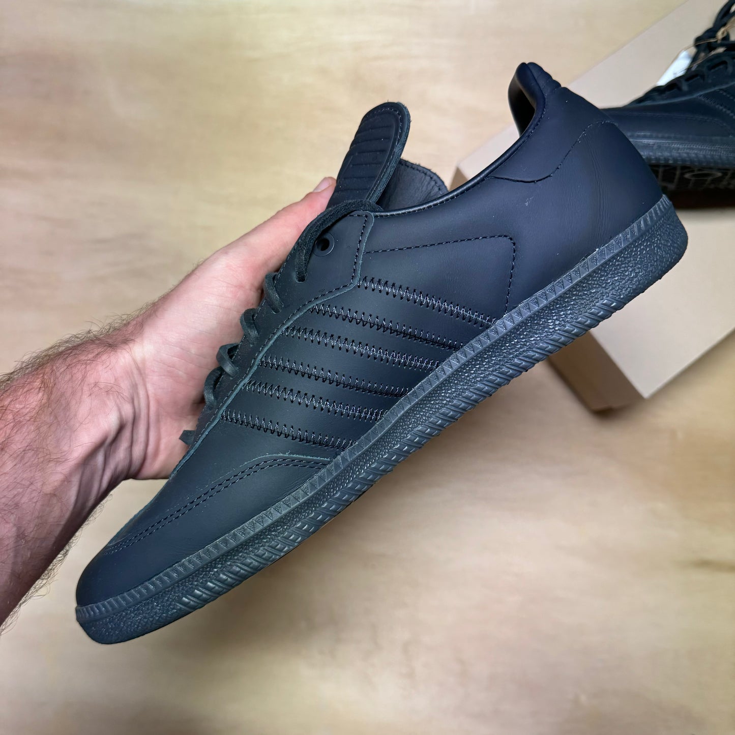 Samba Humanrace Sz.11 by Adidas