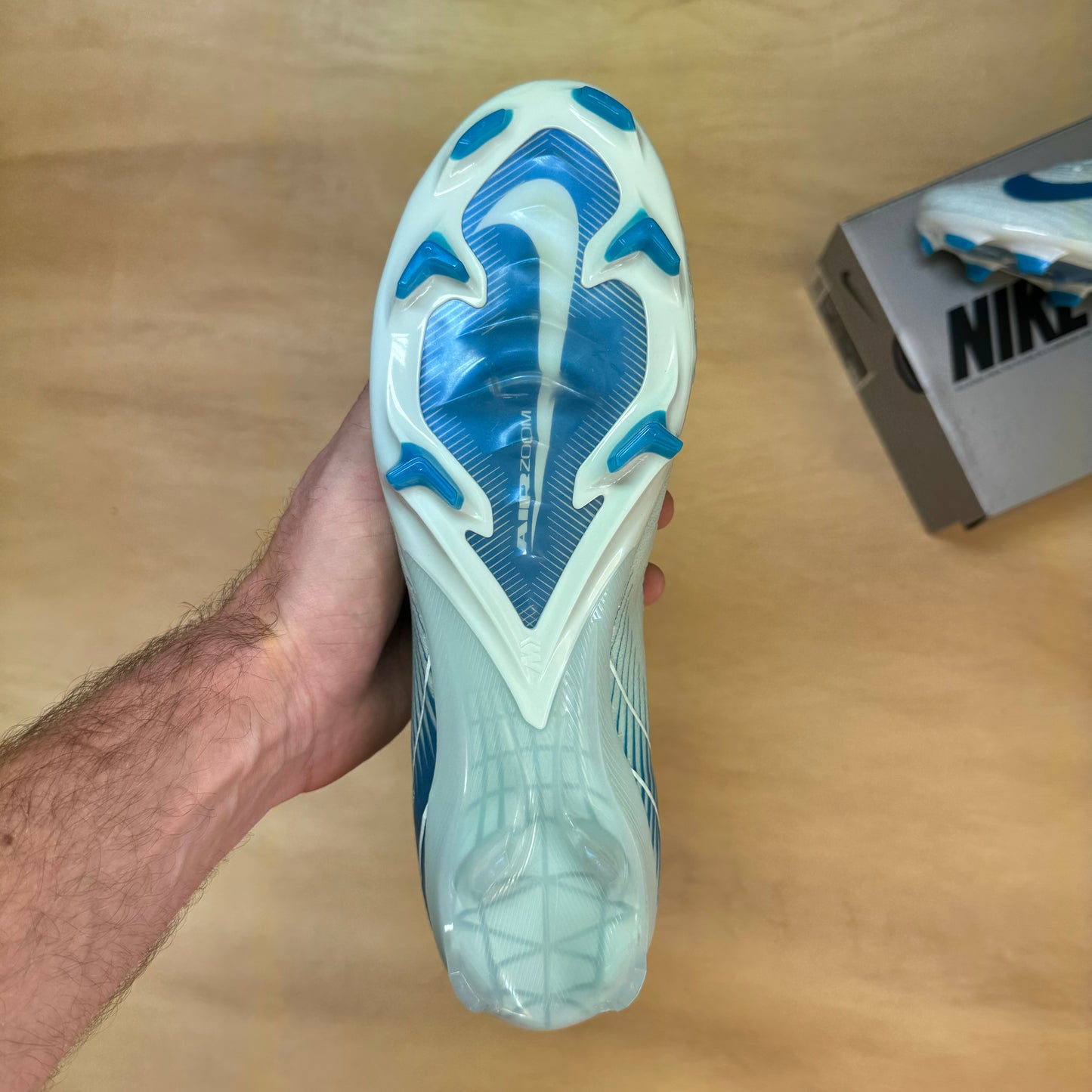 Mercurial Zoom Vapor 16 Elite FG sz.10.5 by Nike