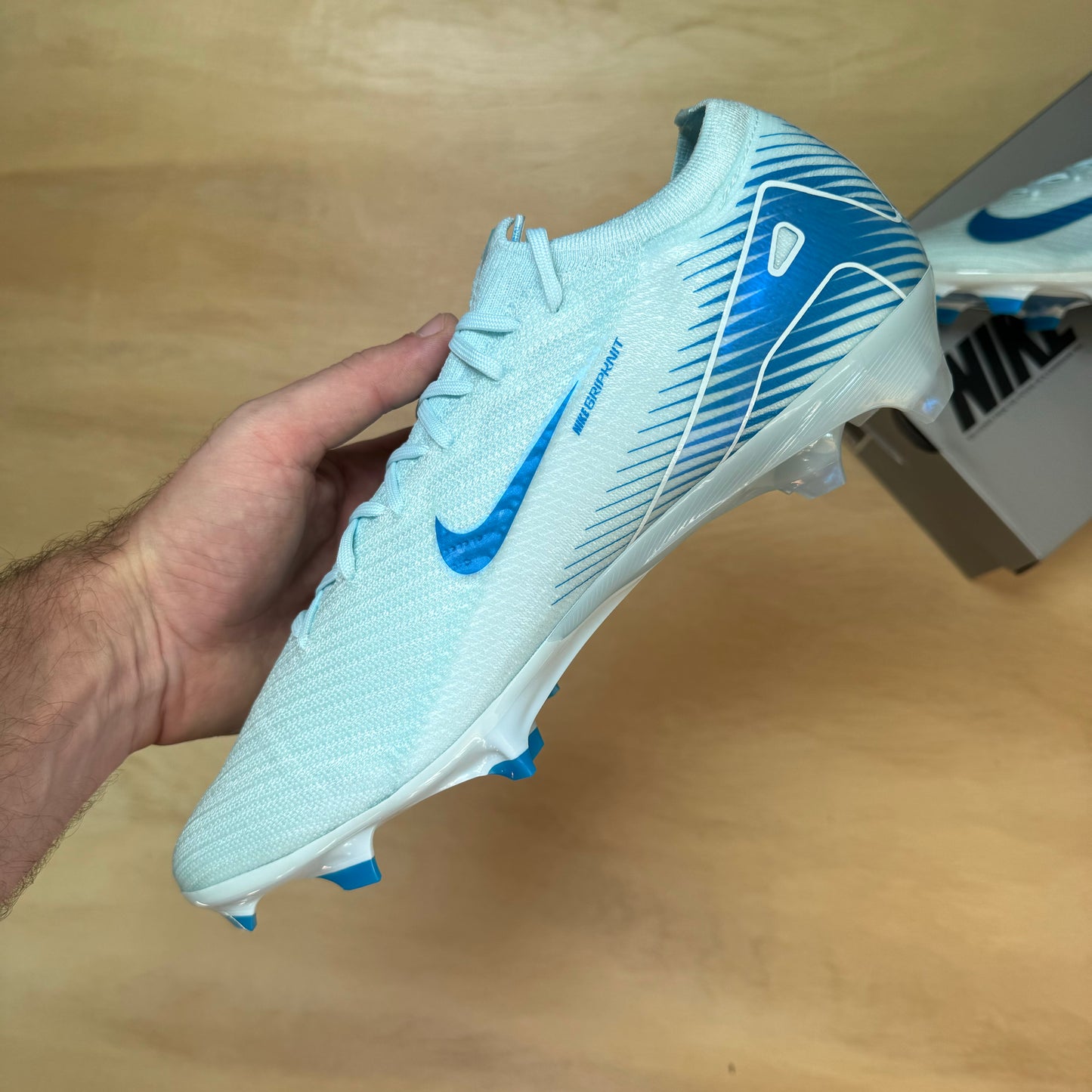 Mercurial Zoom Vapor 16 Elite FG sz.11 by Nike
