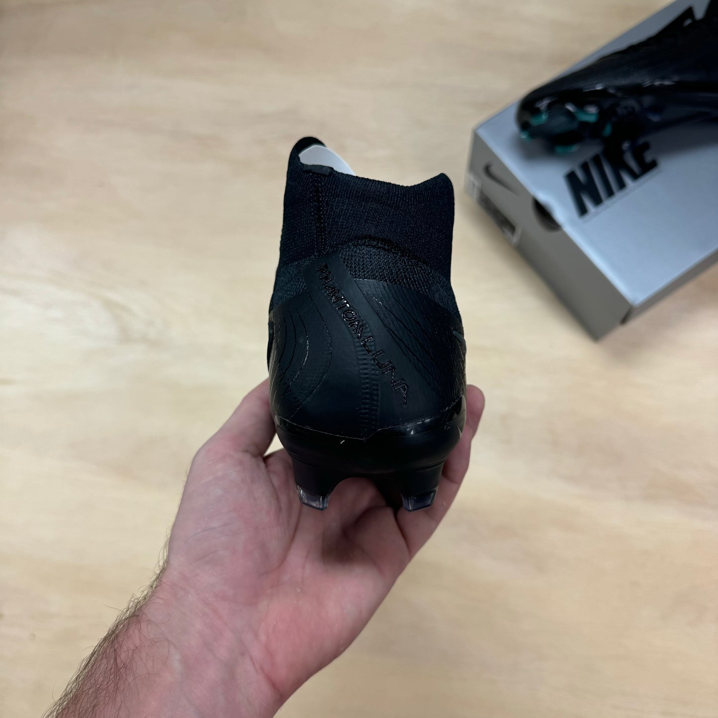 Phantom Luna II Elite FG sz.12 by Nike