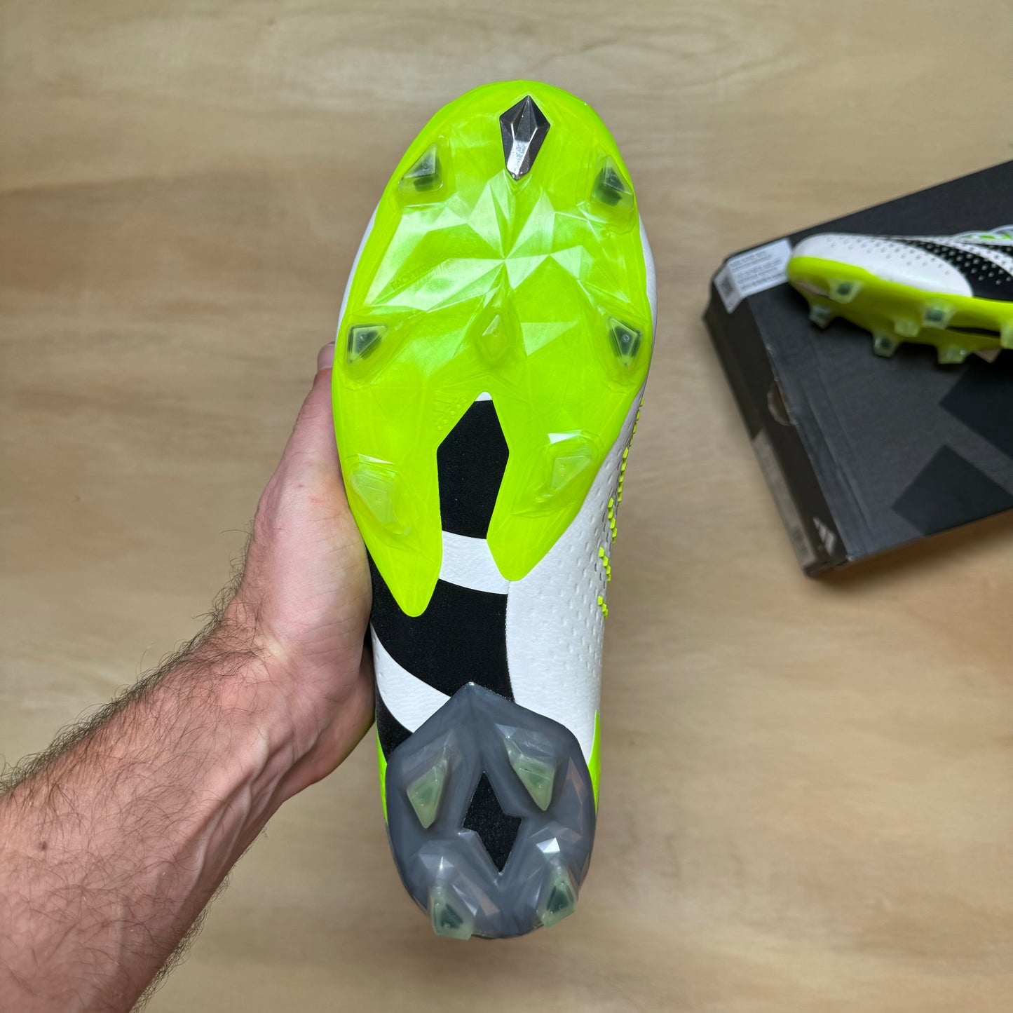 Predator Accuracy .1 L FG sz.11.5 by Adidas