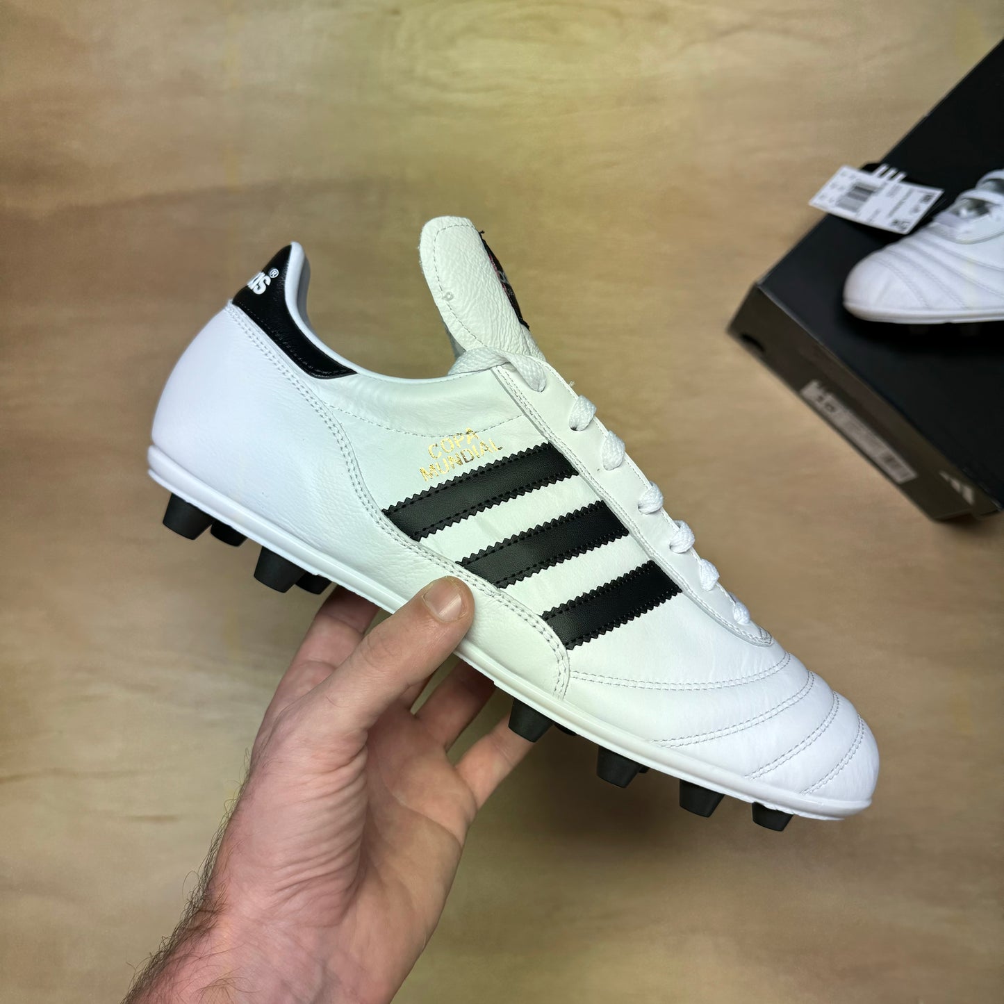 Copa Mundial Sz.10 by Adidas