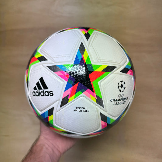 UEFA Champions League 22 OMB by Adidas
