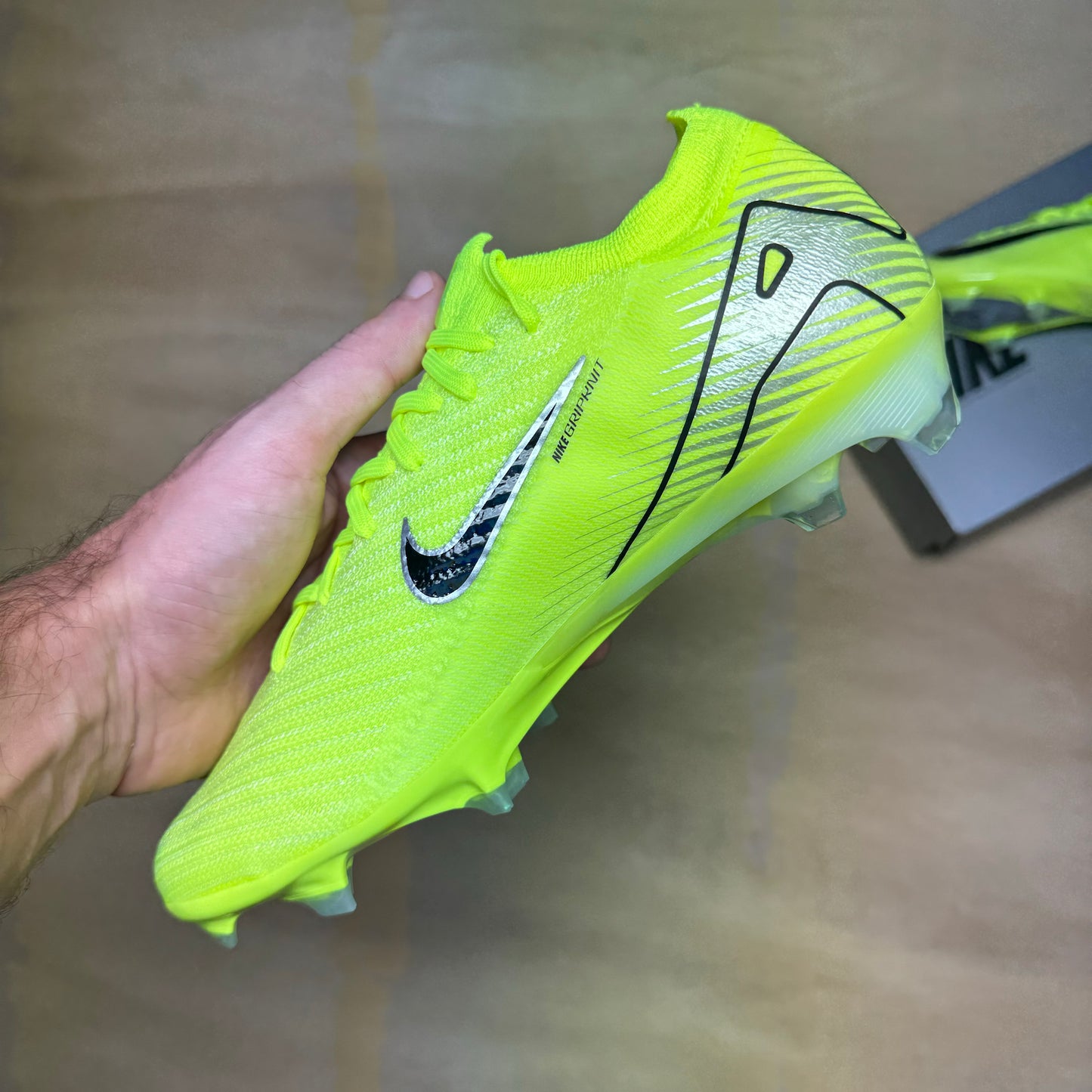 Mercurial Zoom Vapor 16 Elite FG sz.7 by Nike