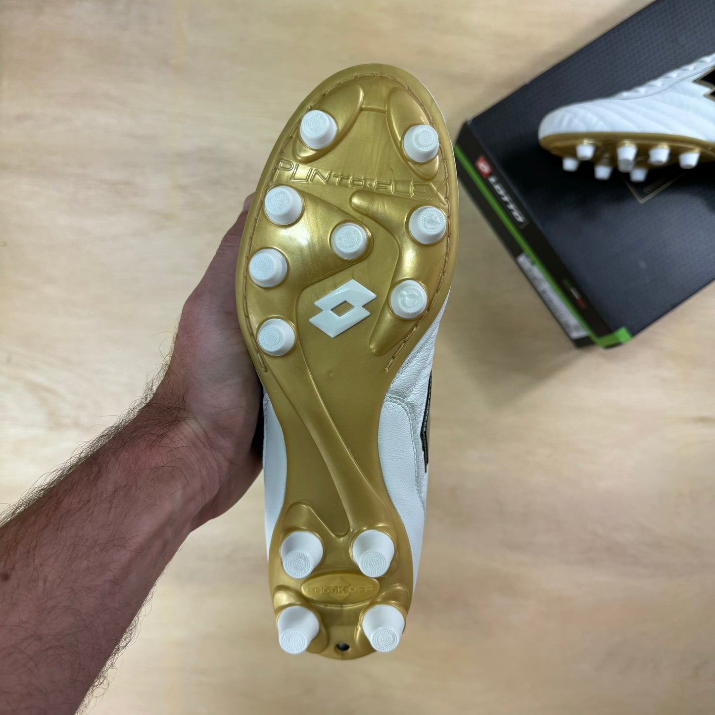 Stadio OG II FG sz.8 by Lotto