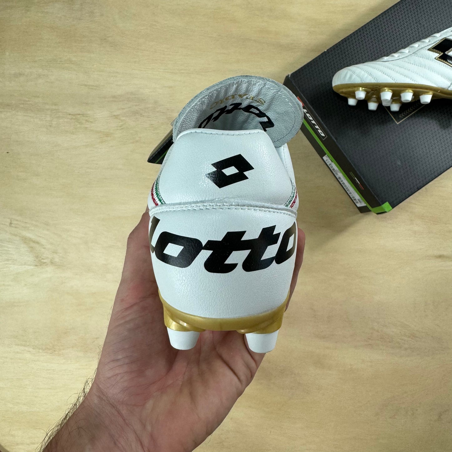 Stadio OG II FG sz.8 by Lotto