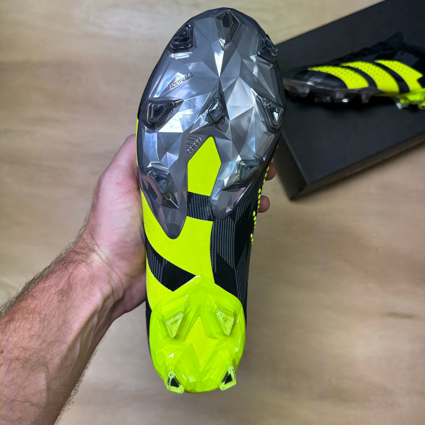 Predator Accuracy INJ .1 L FG sz.8 by Adidas