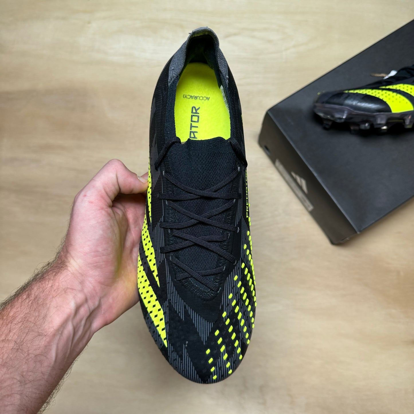 Predator Accuracy INJ .1 L FG sz.9 by Adidas