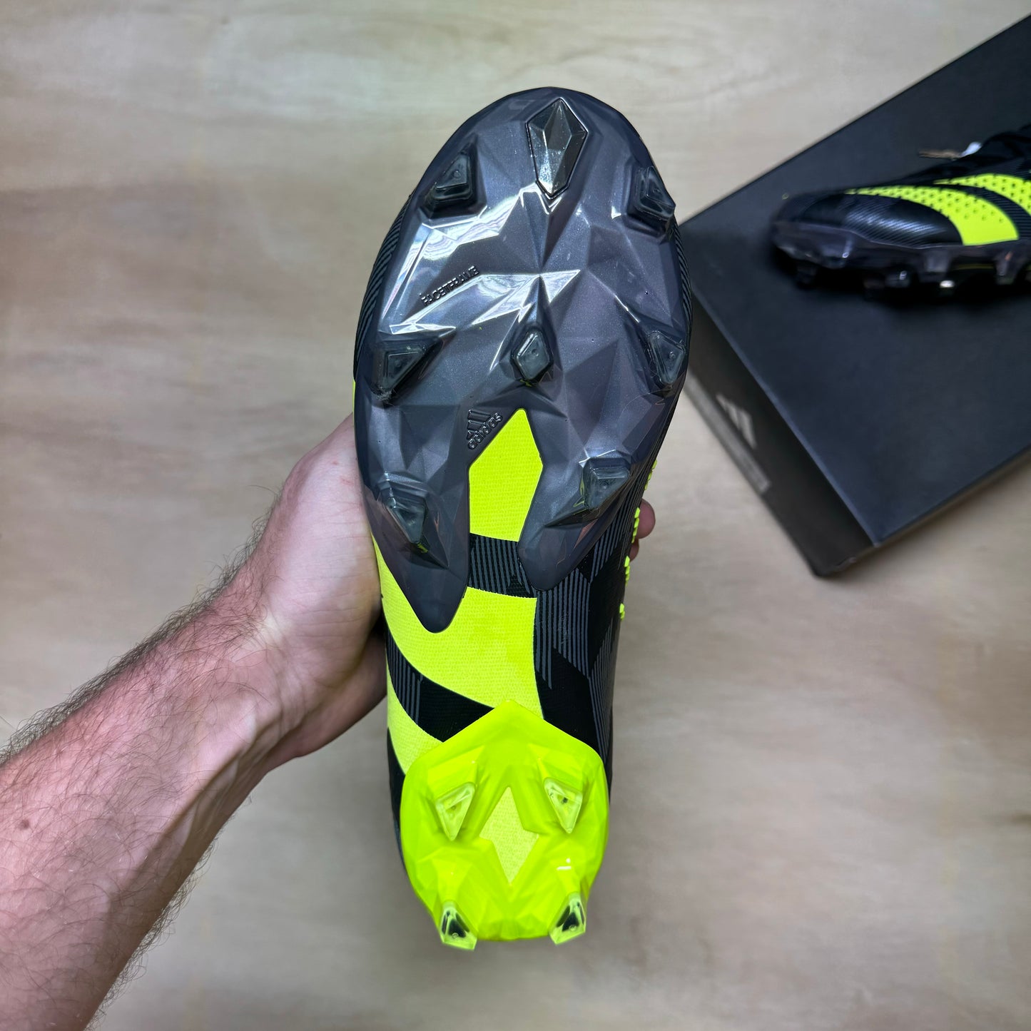 Predator Accuracy INJ .1 L FG sz.9 by Adidas